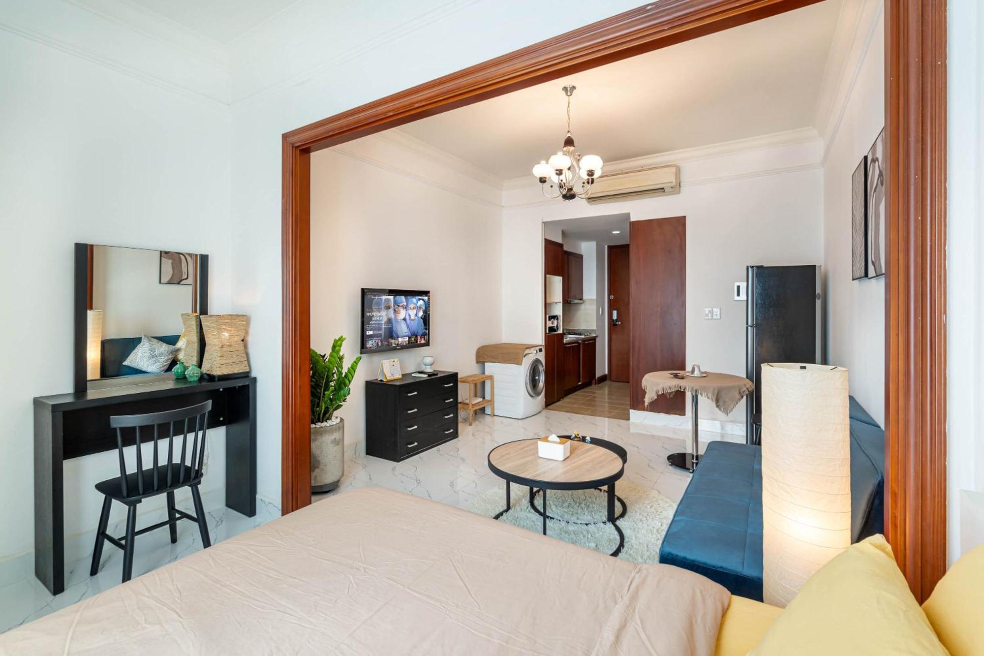 The Manor 2 Luxury Apartment Free Roof Top Pool Хошимин Экстерьер фото